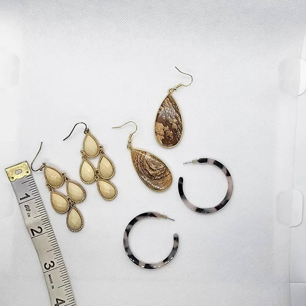 Earring bundle - Picture 4 of 5